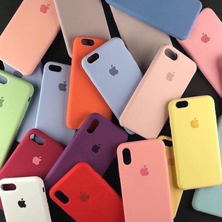 Capa Case Capinha Iphone Silicone Aveludada Protetora com Logo X XS XR XS Max