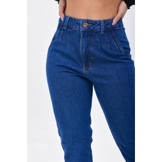 calça jeans mom