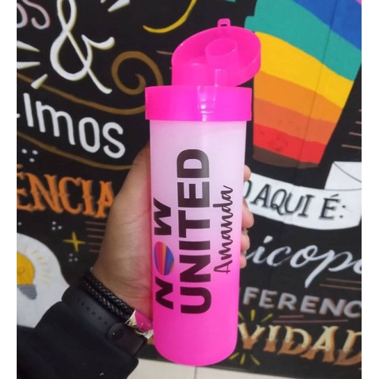 Garrafa Now United COM SEU NOME Degradê - 450ml ROSA