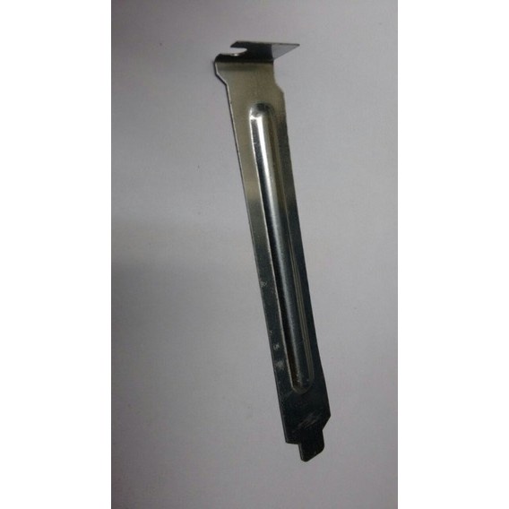1x Chapinha De Metal Para Gabinete = bracket para tampar slot pci traseiro desktop mesa