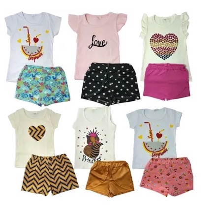 Kit Sortido 2 Peças de Roupas Infantil Menina 1 Camiseta + 1 Bermuda