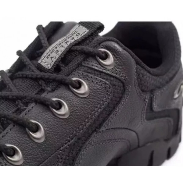 botinha da oakley flak low preta