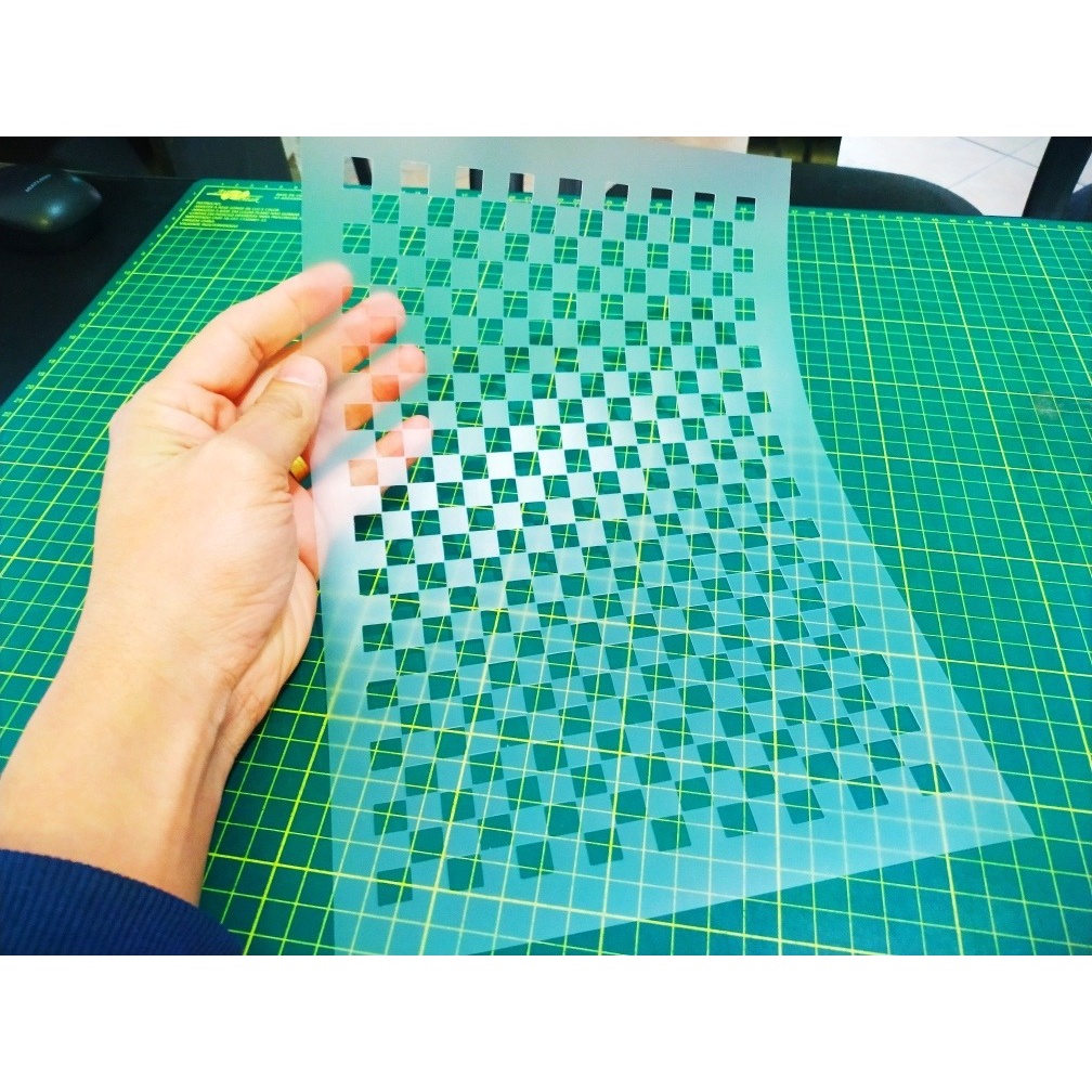 Stencil Quadriculado para Aerografias e Pinturas / Molde Quadradinhos