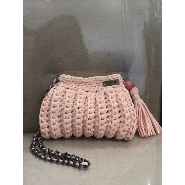 Bolsa de crochê - clutch bolinha