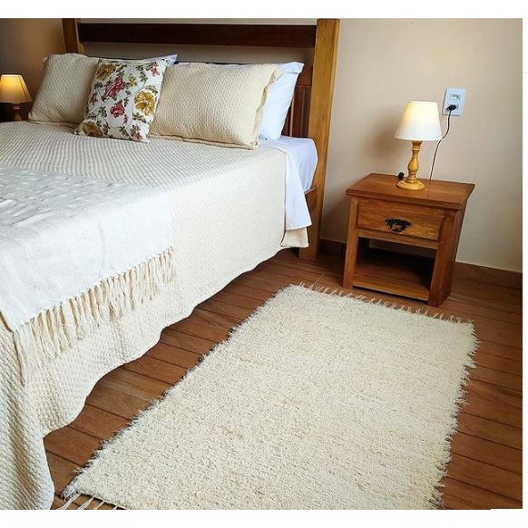 Tapete 80 x 150 Felpudo Algodao Liso para Beira de Cama com Franja Quarto Corredor Decoraçao Pequeno Tear Enxoval