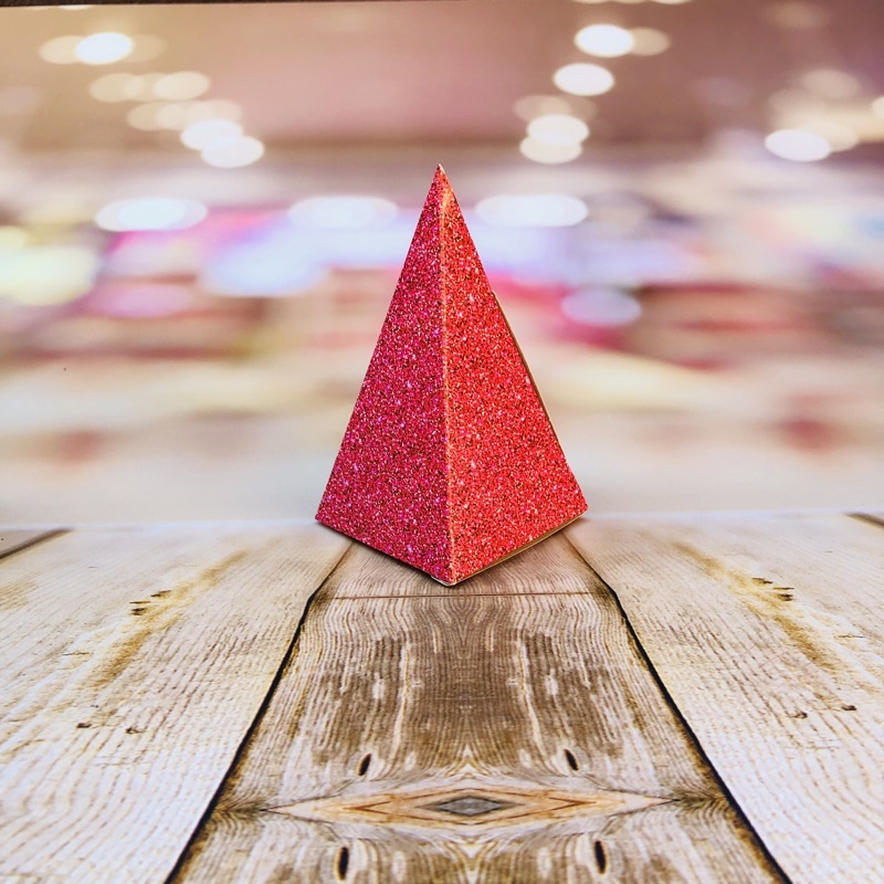 8 caixa cone pirâmide lembrancinha festas doces cores e temas GLITTER PINK  77.17 em Oferta na Shopee