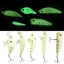 5pçs Iscas Luminosas De 7-9cm Minnow / Crankbait Flutuante Em Mar / Iscas De Pesca