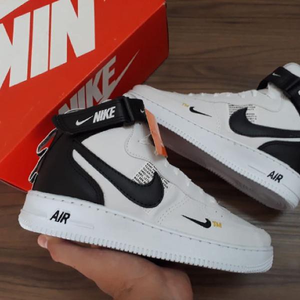 Tênis Nike Air Force 1 07 Masculino - Nike