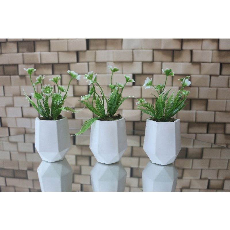 kit 3 vasos de gesso hexagonal com plantas artificiais, mini vasos, plantinha, folhagem