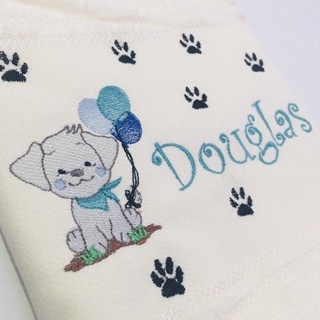 Toalha Personalizada Com Nome Cachorro Patinhas em Oferta na Shopee