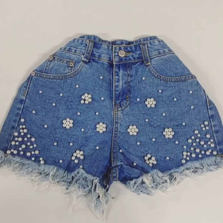 fotos de short jeans desfiado na cintura