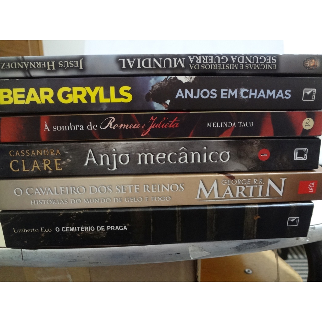 Livros Romances Cavaleiro dos Sete Reinos / Anjo Mecânico / Sombra de Romeu e Julieta / Bear Grylls / Cemitério de Praga