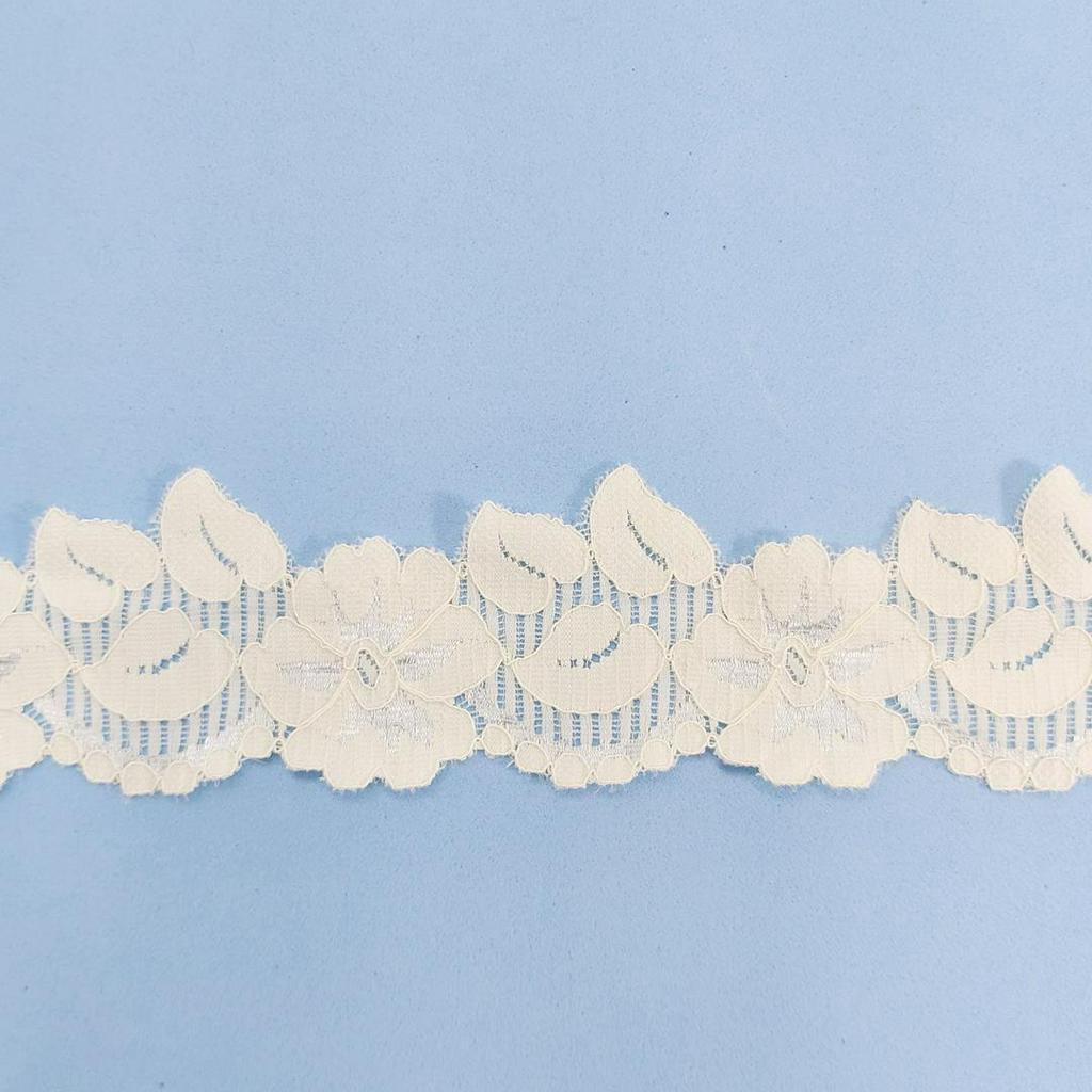 Renda 5,5cm larg Creme o metro 2117 001 - 470SA60
