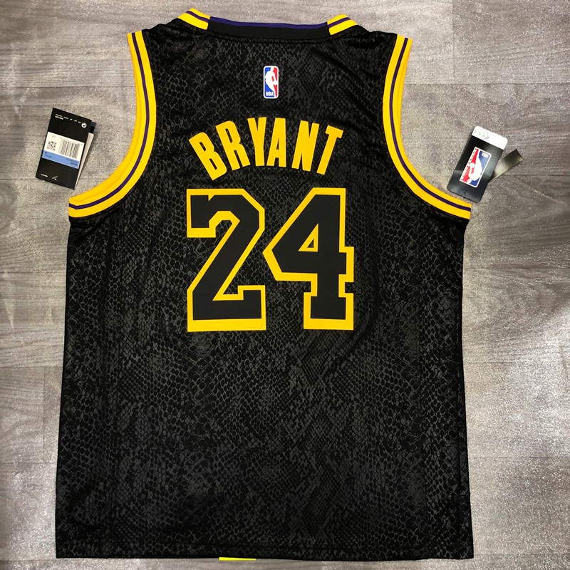 bryant signed lakers jersey