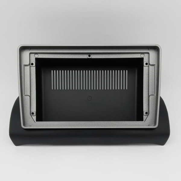 Moldura 9" Fiat Argo Cronos 17/22 p/ MP5 - Preta c/ Friso Prata em Oferta na Shopee