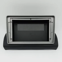 Moldura 9" Fiat Argo Cronos 17/22 p/ MP5 - Preta c/ Friso Prata