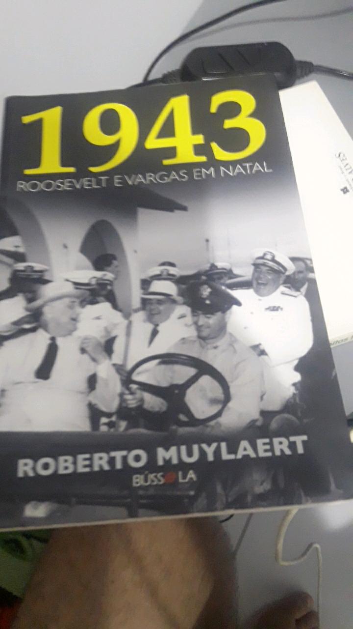 Livro 1943 - Roosevelt e Vargas Em Natal - Roberto Muylaert | Shopee Brasil