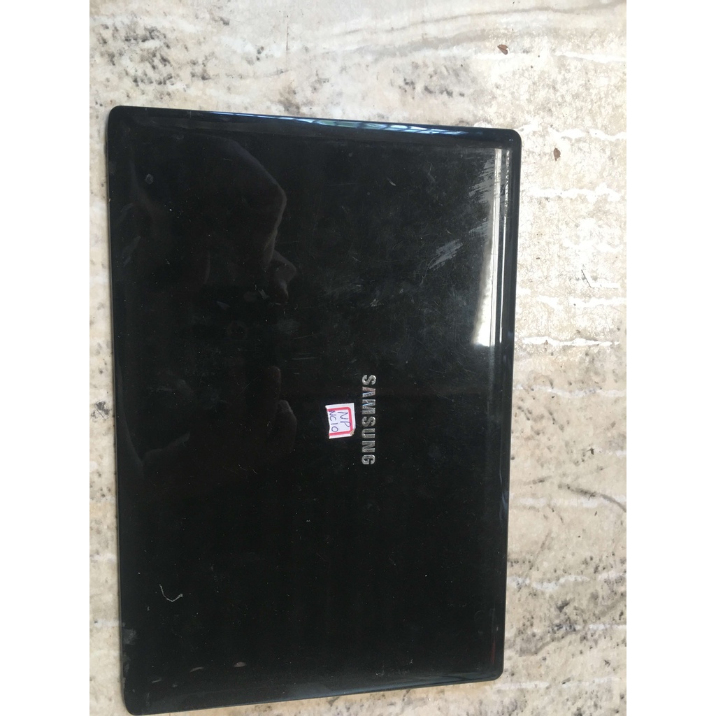 Moldura traseira da tela netbook samsung nc10 usado bom estado