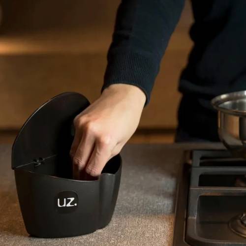 O que é Saleiro de Bancada Preto? Guia e Onde Comprar | BuscaProdutos