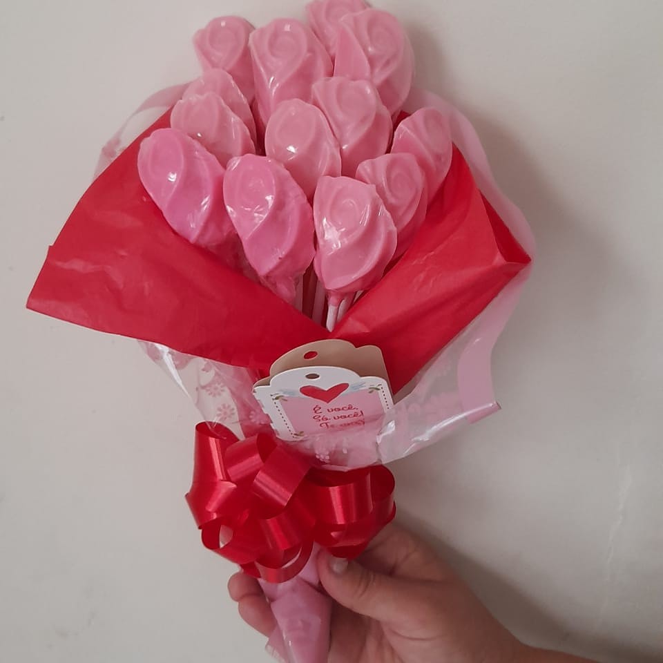 buque de flores de chocolate dia dos namorados | Shopee Brasil