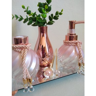 Kit Lavabo Luxo  Elegance Rose Gold Degradê C/ Bandeija Espelhada + Vaso Cor Rose Gold Decorativo