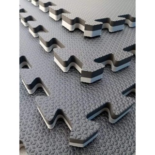 Kit 12 Tatames Tapetes EVA Dupla Face Cinza com Preto 50x50x2cm 20mm Antiderrapante Linha Premium em Oferta na Shopee