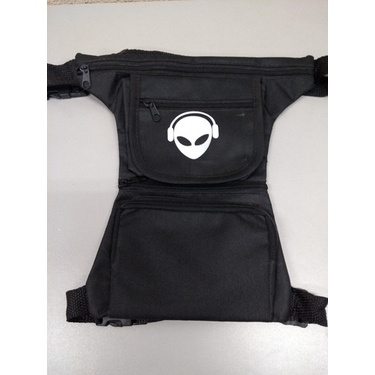 Pochete Cartucheira De Perna Preta Estampa E.t Alien Fones