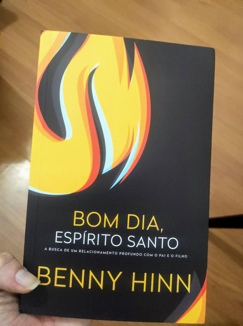 Livro Bom Dia Espirito Santo Benny Hinn | Shopee Brasil