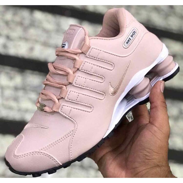 Nike shox rosa store feminino