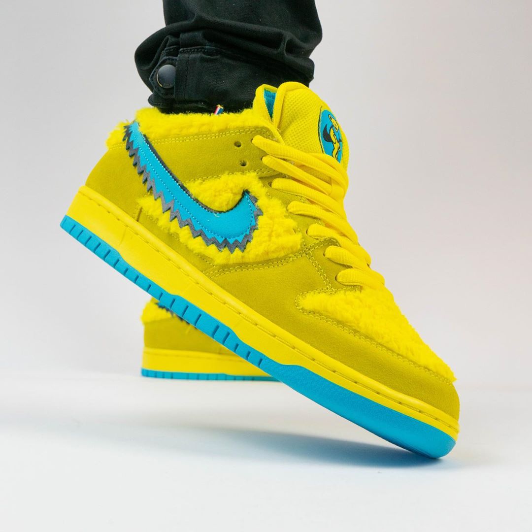 tenis nike sb amarelo