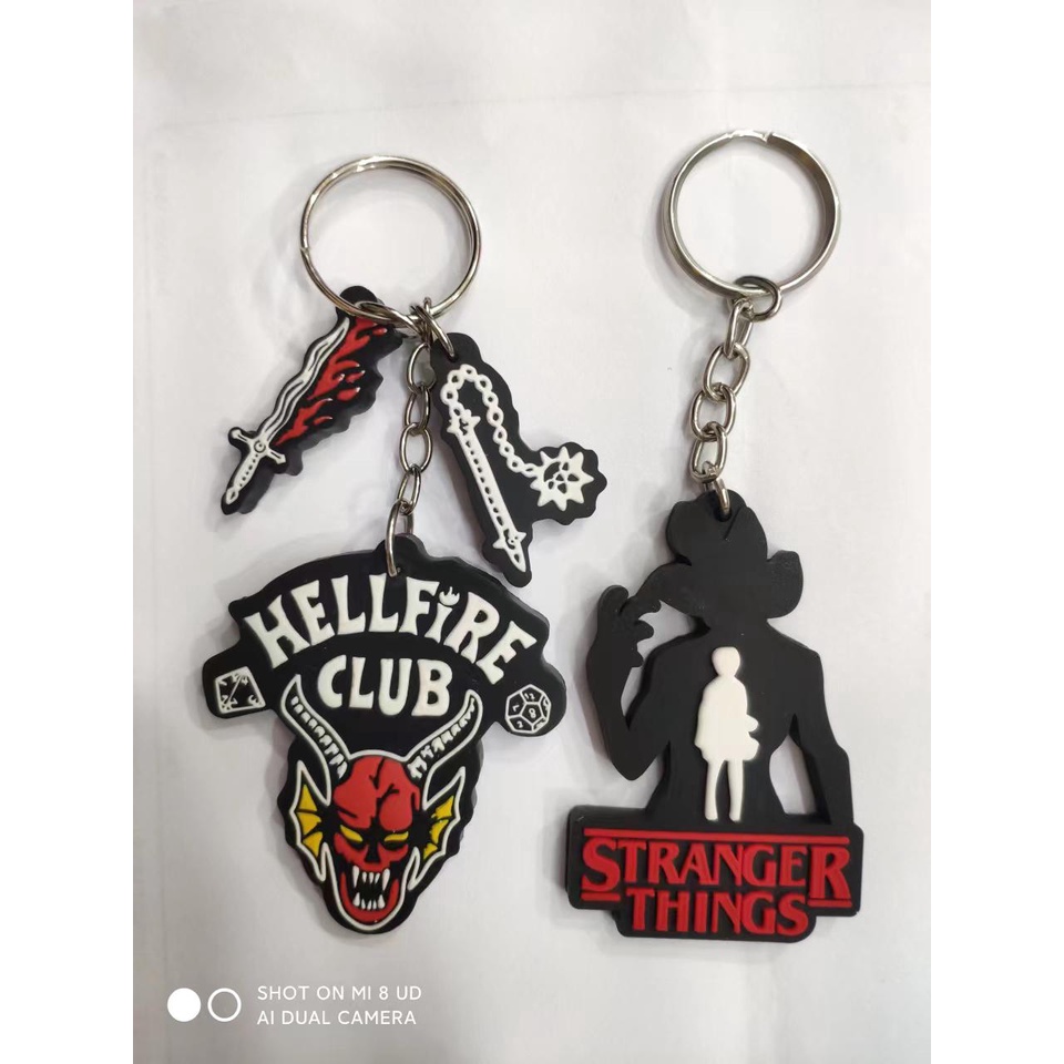 Chaveiro Hellfire Club Stranger Things em Oferta na Shopee