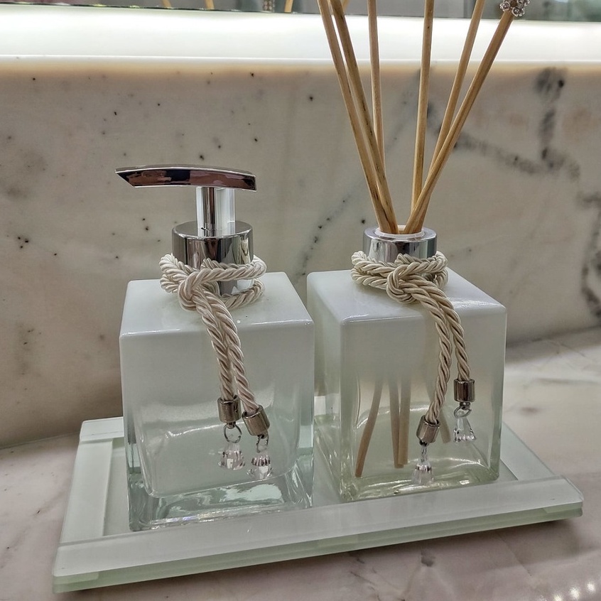 Kit Lavabo Luxo Branco degradê x 250ml Difusor  e Sabonete