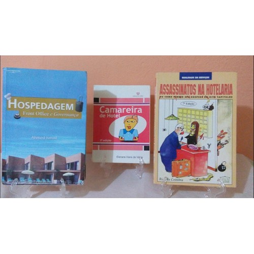 Hospedagem Front Office Governança Hotelaria Camareira - Hayes Ahmed Ismail Coimbra Elenara