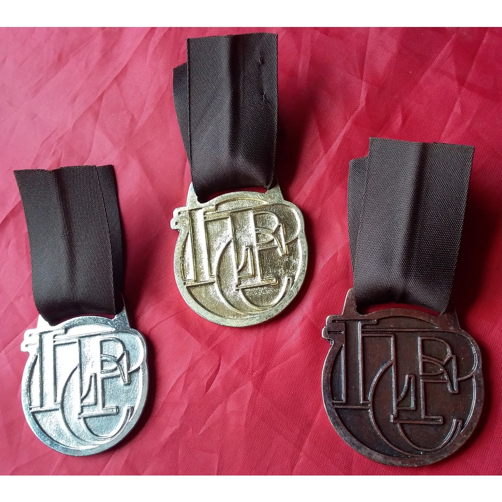3 Medalhas Esportivas / Corrida / Atletismo / Olimpíada LCP LICEU CARVALHO PINTO " Ouro " Prata " Bronze "