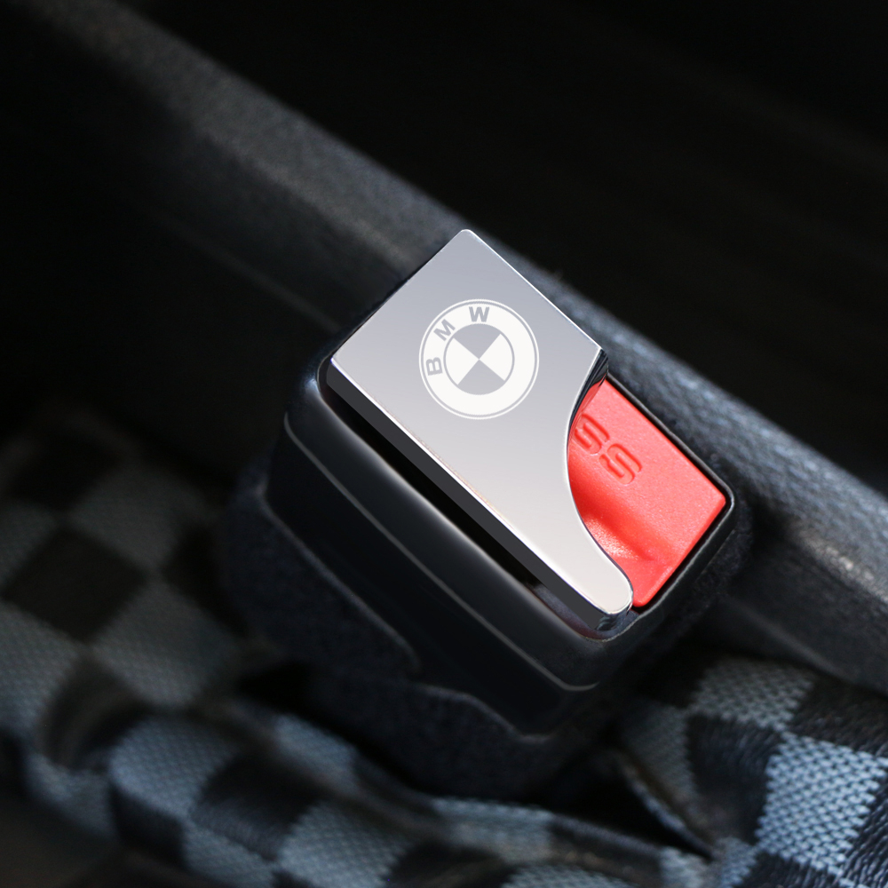 1pcs Fivela De Segurança Metálica Prateada Do Carro Logotipo Alarme Cancelador Assento Bujão Fecho Cinto Oculto Para BMW E61 E90 E82 E70 E71 E87 E88 E89 X5 X6