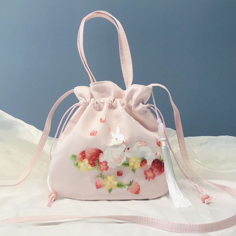 Bolsa Chinesa Estilo Mensageiro Chinês Hanfu De Tecido Feminino De Elementos Chineses Bordados Para Celular Drawstring