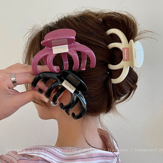 [Um Lote De volume De Cabelo ~ Grampo De Placa Grande retro Acrílico Mulher Cabeça De Tubarão Simples Senso high-end