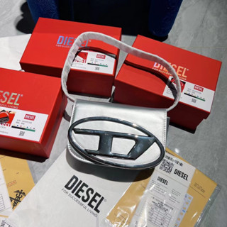 Caixa inclusa、Novo Estilo de Bolsa para Axilas, LOGO Sobredimensionado, Bolsa de um ombro, com caixa de presente
