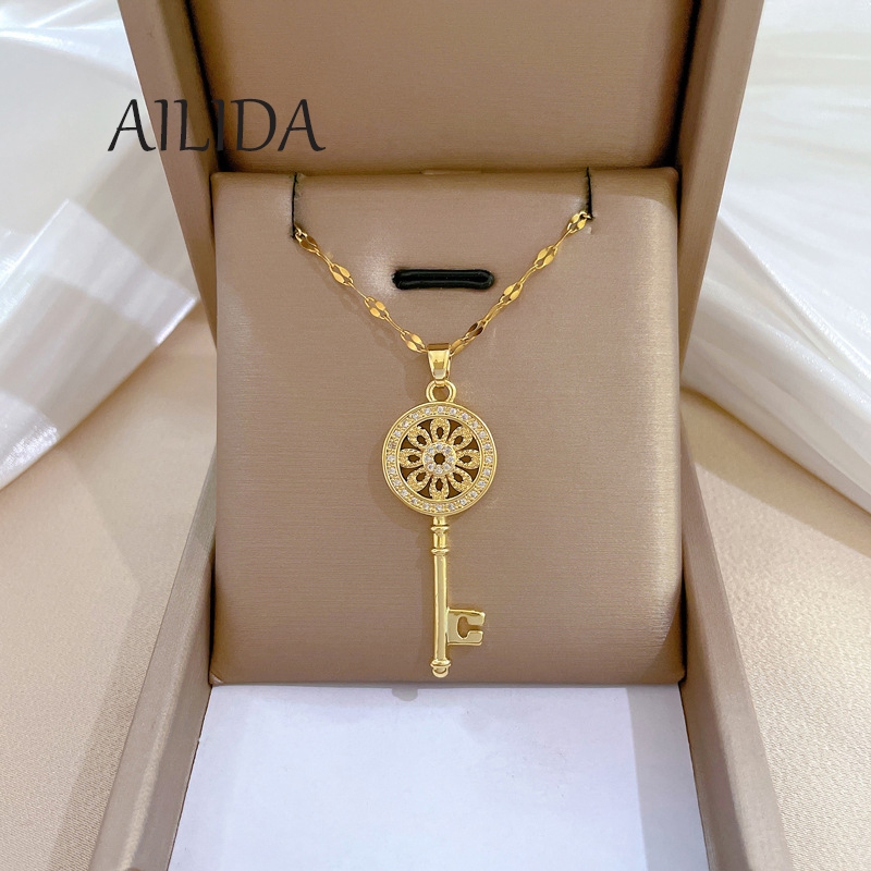 Colar de aço de titânio, luxuoso colar com chave de mel, textura completa, colar de zircão completo do mesmo estilo