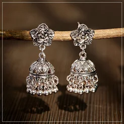 Brincos Tibetanos Jhumka Indianos Cor De Prata Étnica Femininos Boêmia Retro Tassel Bell Oorbellen