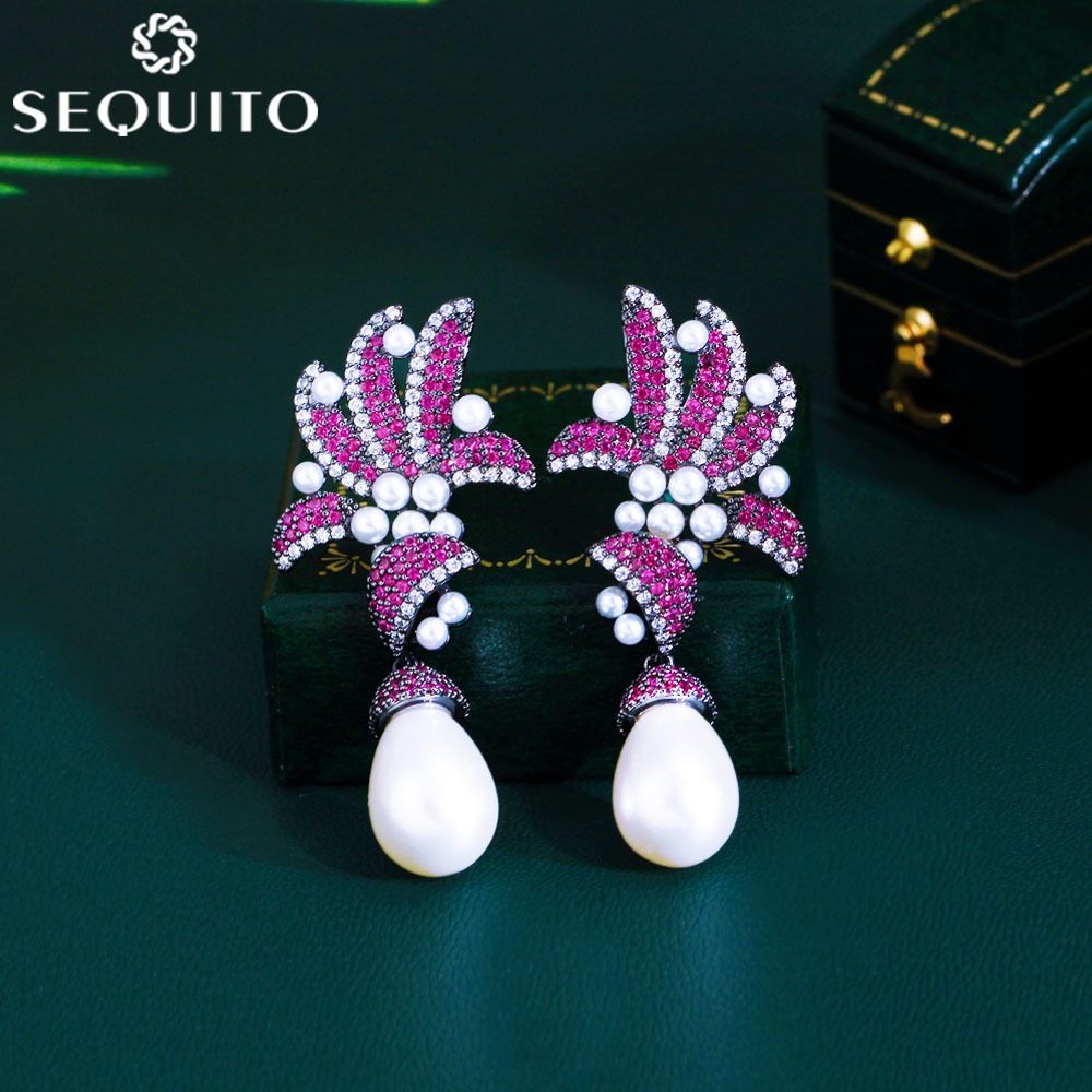 SEQUITO Design Retrô Simétrico Pave Fúcsia Com Pérolas Barrocas Brincos Pendurados Femininos Cor Dourada Preta Joias De