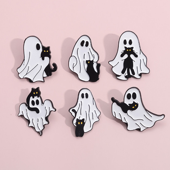 Engraçado Boo Fantasma Gato Preto Esmalte Pin Broches Mochila Vestuário Crachás Jóias Presentes Para Amigos