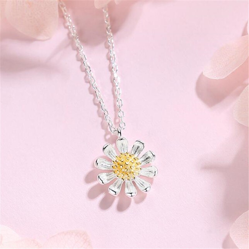 925 Colar de Prata Sterling Colar de Prata Moda Pequena Flor de Sol Fresca Daisy Flower Fresh Autumn Chrysanthemum Colar de Flores Feminino Simples Fofo Pingente de Jóias Mori Estilo Estudante Casal de Estudantes CN046 em Oferta na Shopee