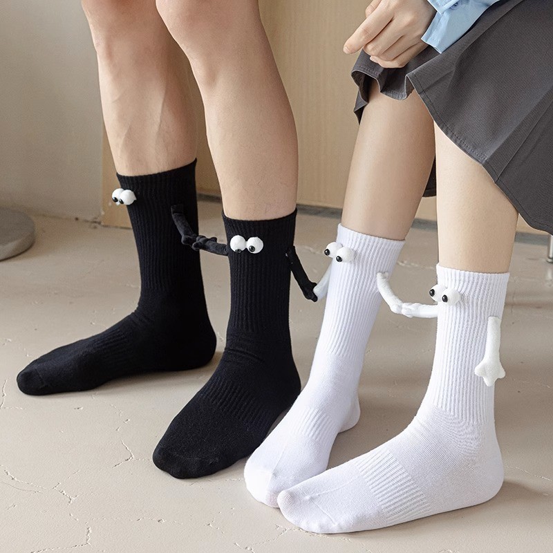 Harajuku Meias De Algodão Casal Mão De Sucção Magnética Em Preto Branco Unisexo Mãos Longas em Oferta na Shopee
