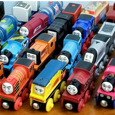 thomas E Amigos Brinquedos Conjunto De Trilhos De Trem Toy James Duke Petcy Henry Alloy Trains Carruagem De Madeira Liga Magnética Modelo Kid Education