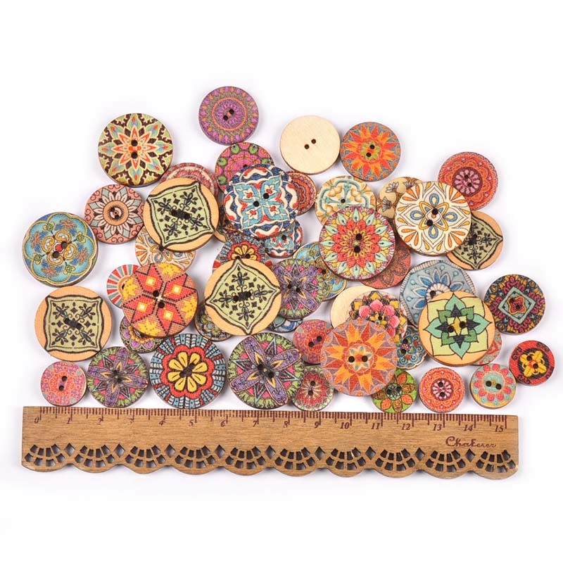 50pcs 15/20/25mm Botões De Madeira Com Padrão De Flores 2 Furos Misturados Para Ferramentas De Costura Artesanal De Bricolagem MT2658 em Oferta na Shopee