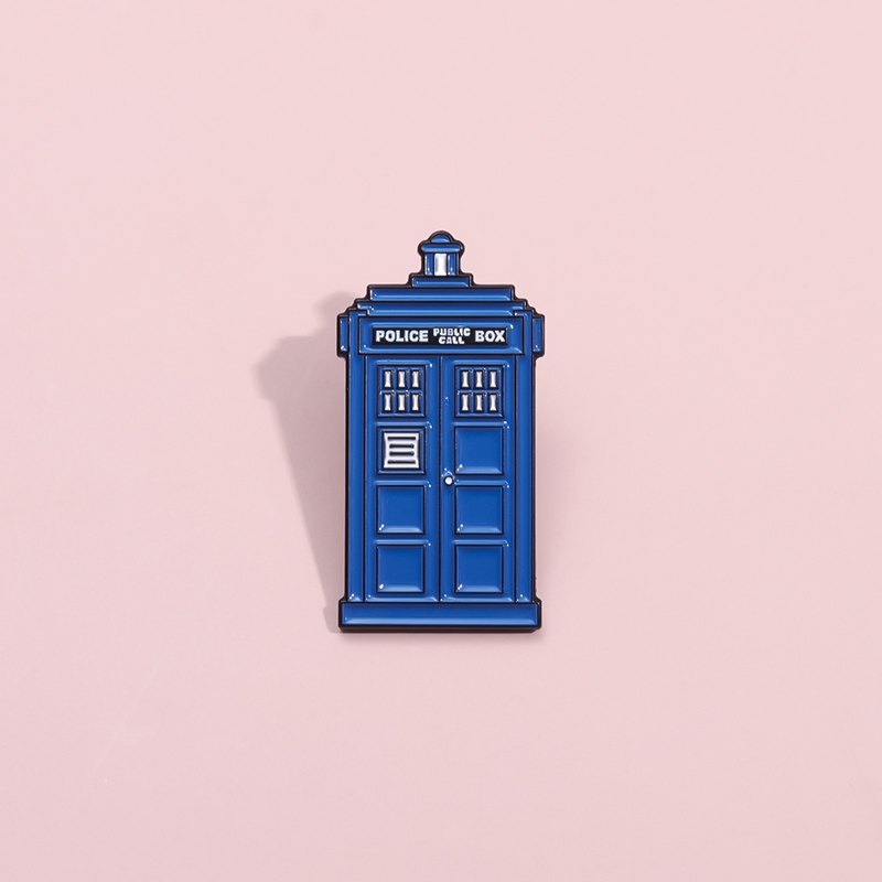 Doctor Who Tv Brooch Pins Caixa Azul Da Polícia Brochura Metal Crachás Acessórios De Filme Presentes Para Amigos