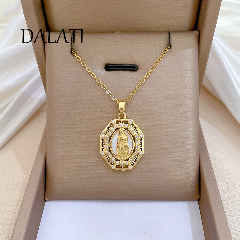 Dalati Colar de Aço Titânio Colar de Aço Pérola Retrato Leve Luxo Lindo Colar de Diamante Completo Lindo Colar de Diamante Feminino Cadeia de Clavícula Titã