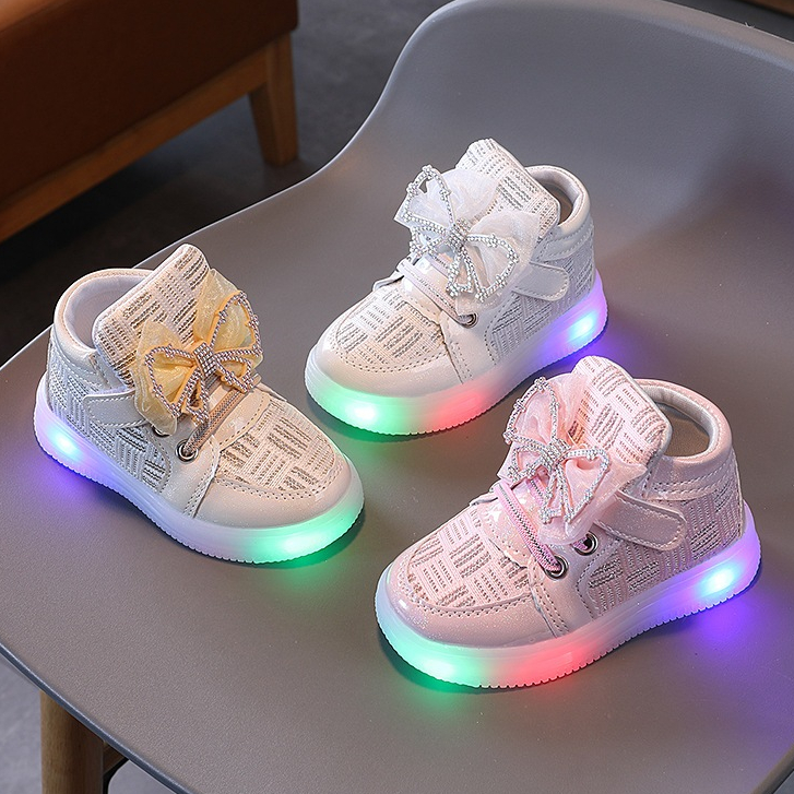 Tênis infantil LED Luzes LED Sapatos infantis casuais para Moda tênis de corrida para meninas Leve e macio