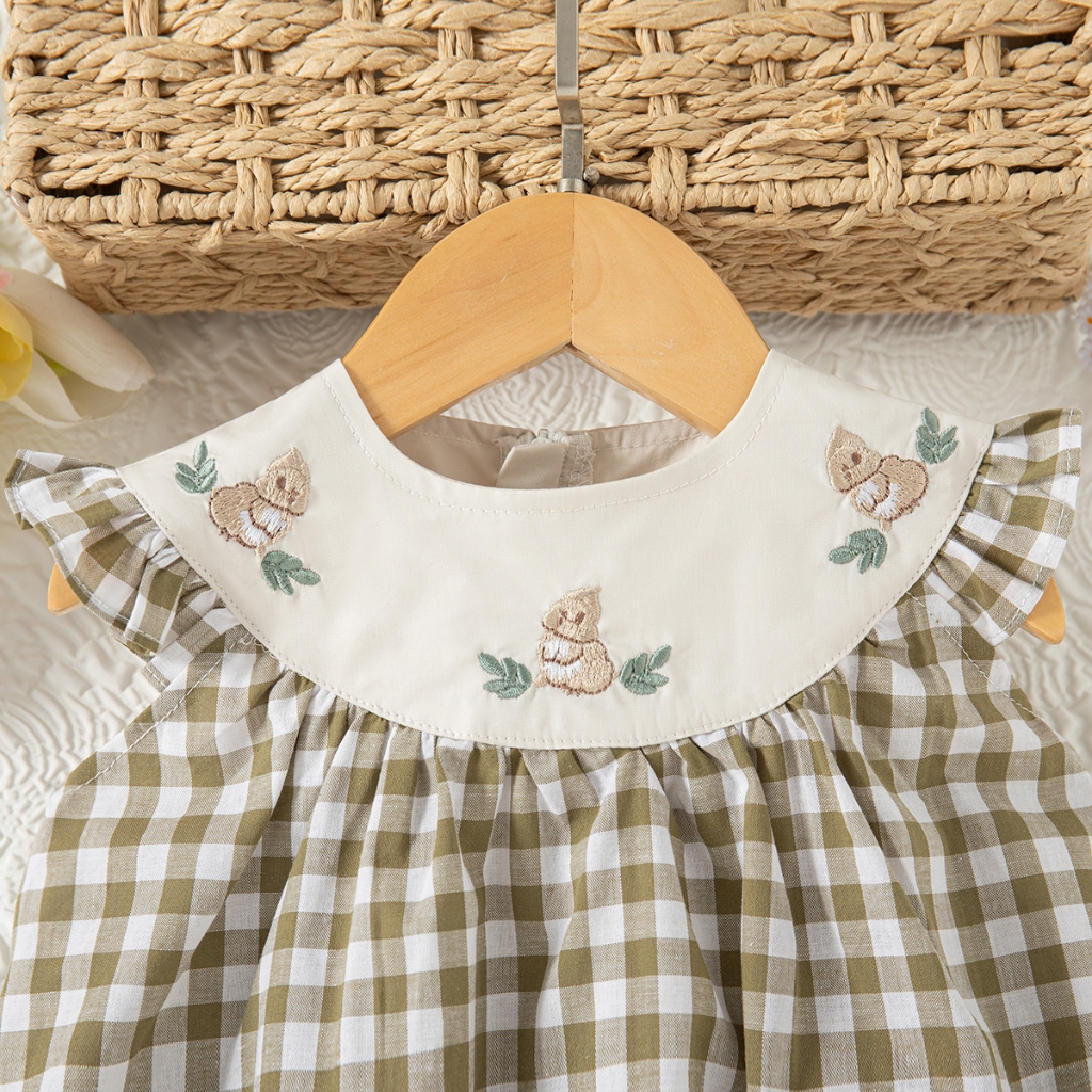 Verão Novo Bonito Esquilo Bordado Vestido Da Menina Do Bebê , Estilo Rústico Pequeno Xadrez Roupas Sem Mangas Das Crianç — imagem 2 de 2